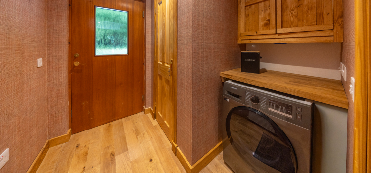 The Log Cabin at Rokeby Manor 