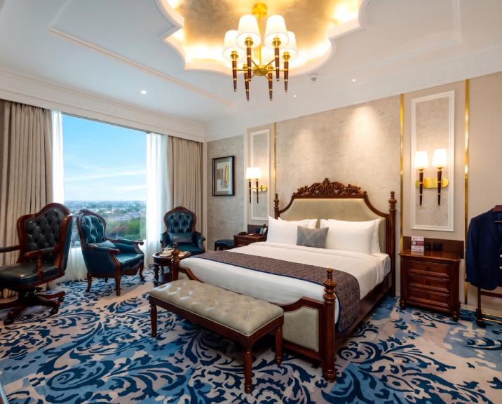 PRESIDENTIAL Room