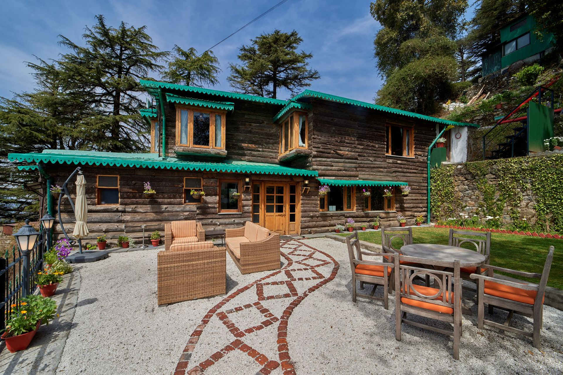 Premium Villa The Log Cabin